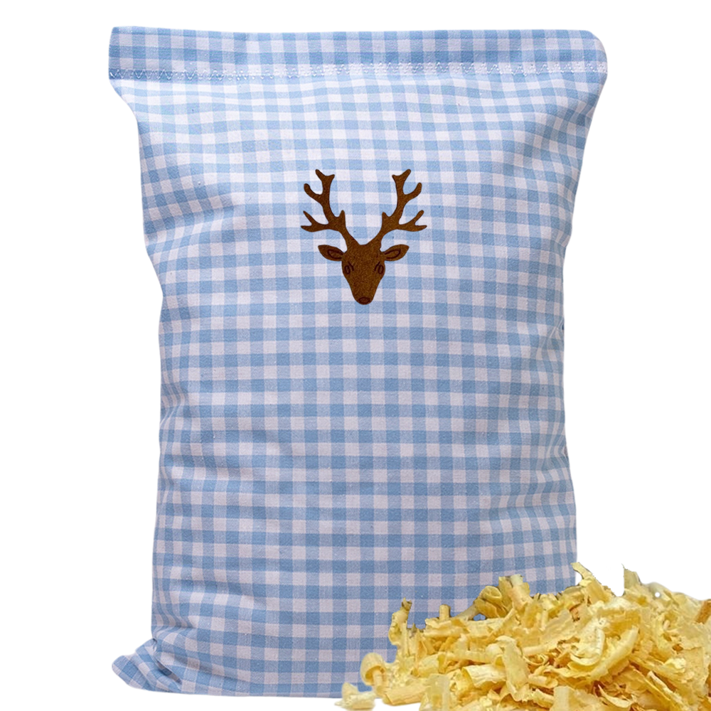 Baumwoll Zirbenkissen hellblau/weiß kariert mit versch. Hirschkopf-Motiven - 30x20 cm