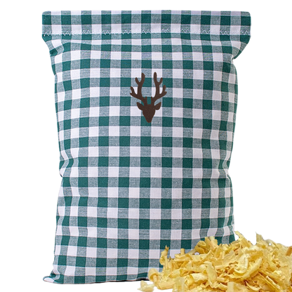 Baumwoll Zirbenkissen grün/weiß großkariert mit versch. Hirschkopf-Motiven - 30x20 cm